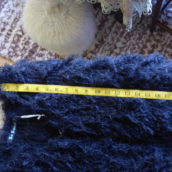 QUIRKY GOTH VAMPIRE 80'S STY TRUE BLACK SHAGGY 1 HOOK CLOSURE CARDIGAN JACKET OS - Picture 12 of 13